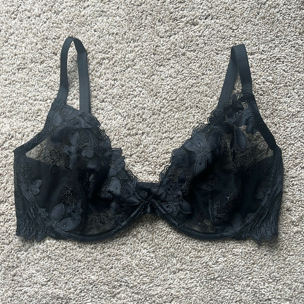 Victoria secret unlined plunge black floral mesh bra
